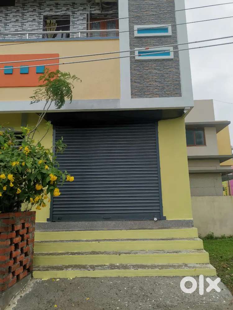 Commercial space For Rent