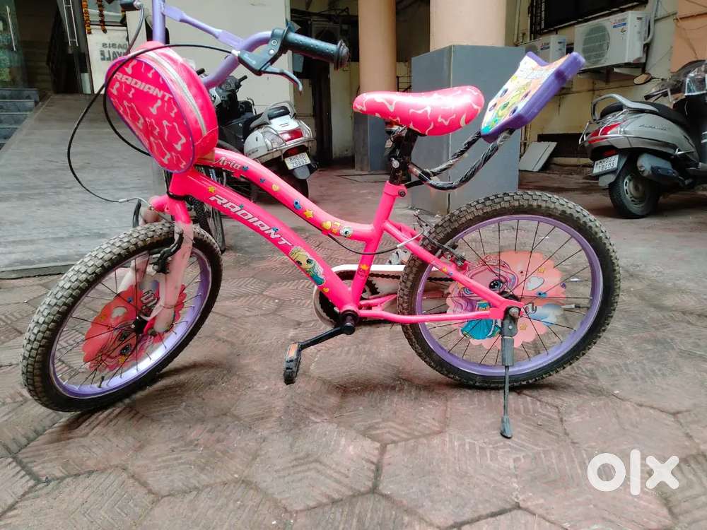 Radiant Aria Gloss Pink Cycle, barely used, well maintained, safe ride