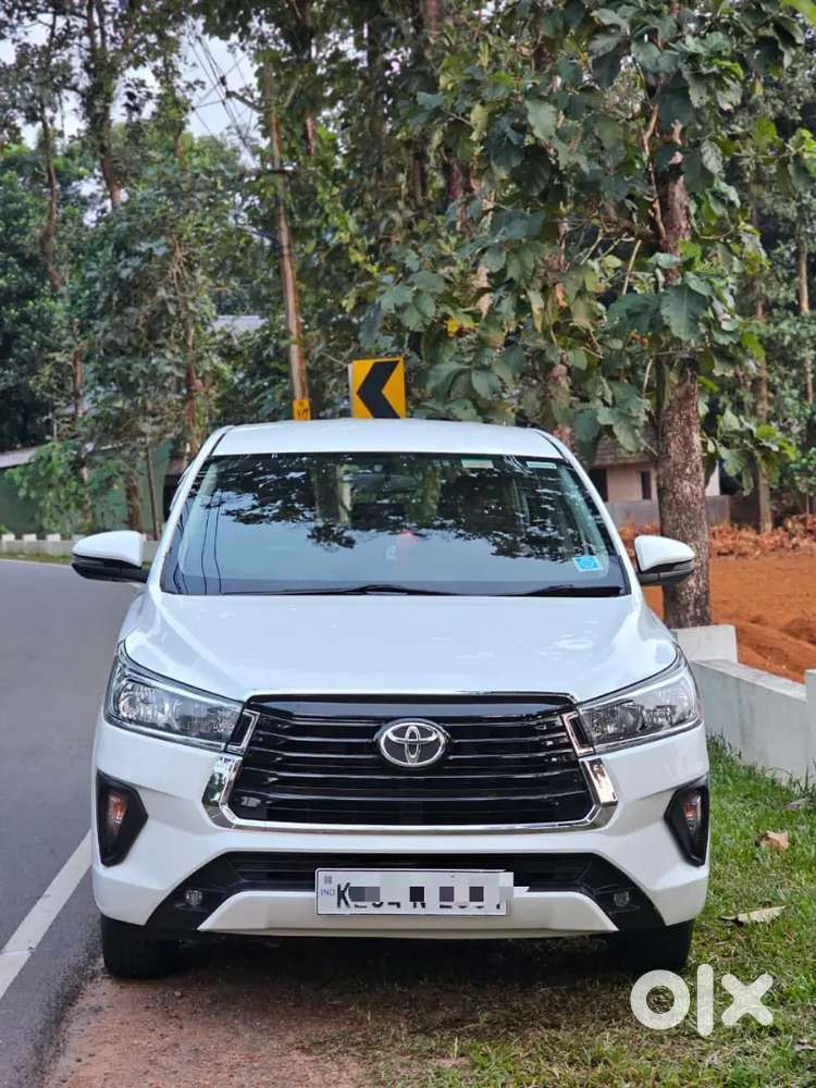 Toyota Innova Crysta 2021