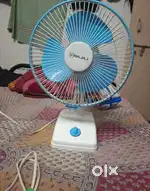 Bajaj table fan