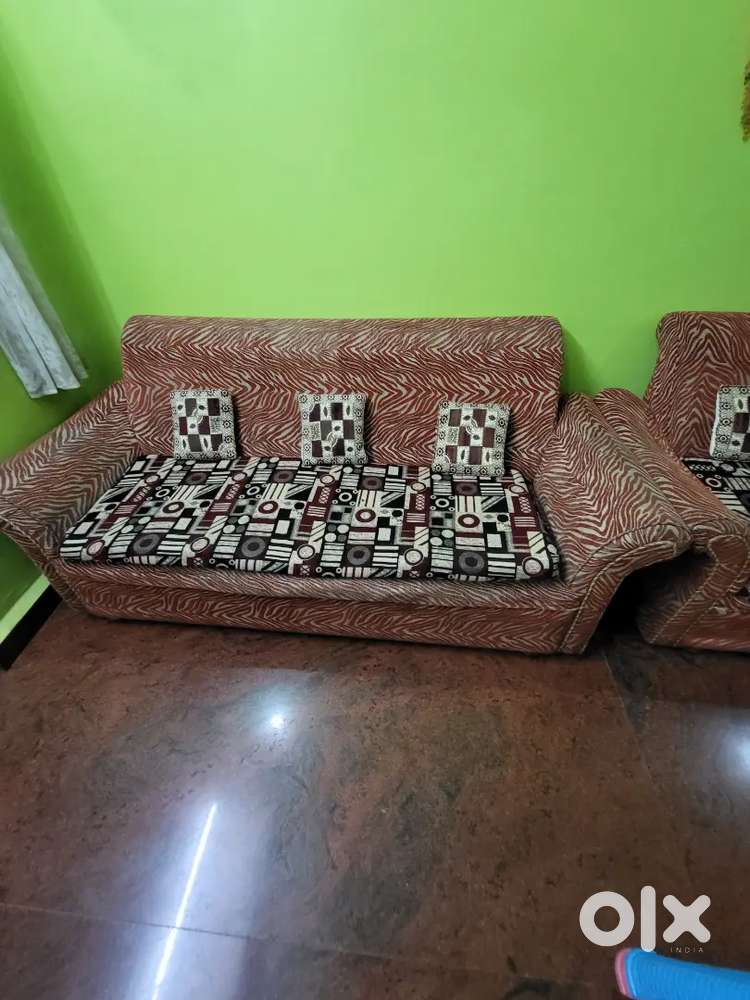 3 plus 1 plus 1 sofa set