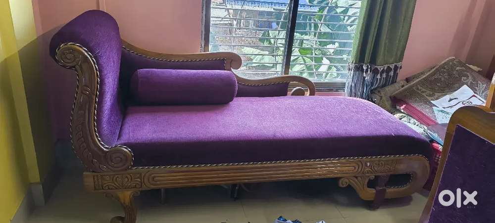 Divan Sofa