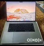 Macbook m1 pro silver 16inch  (16/512)