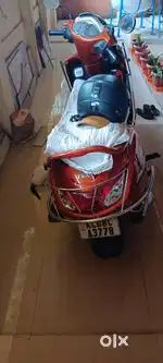 Self-driven, front & back new tyre