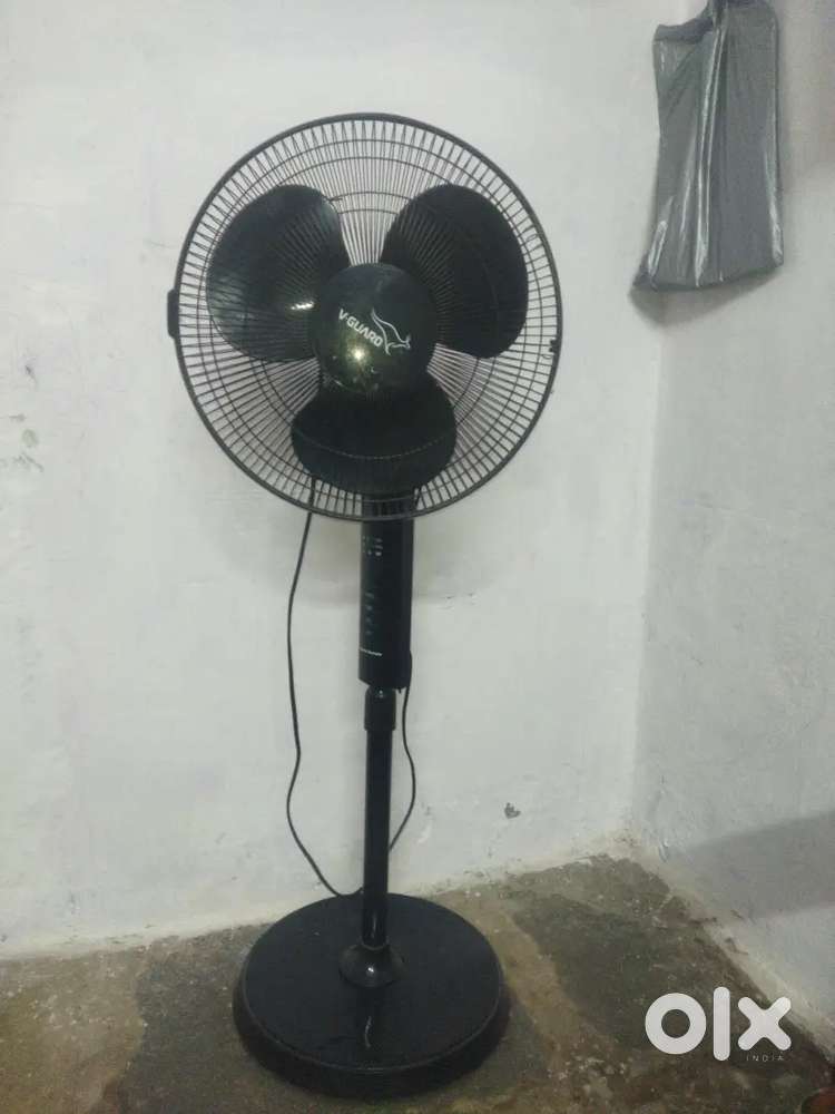 V guard stand fan
