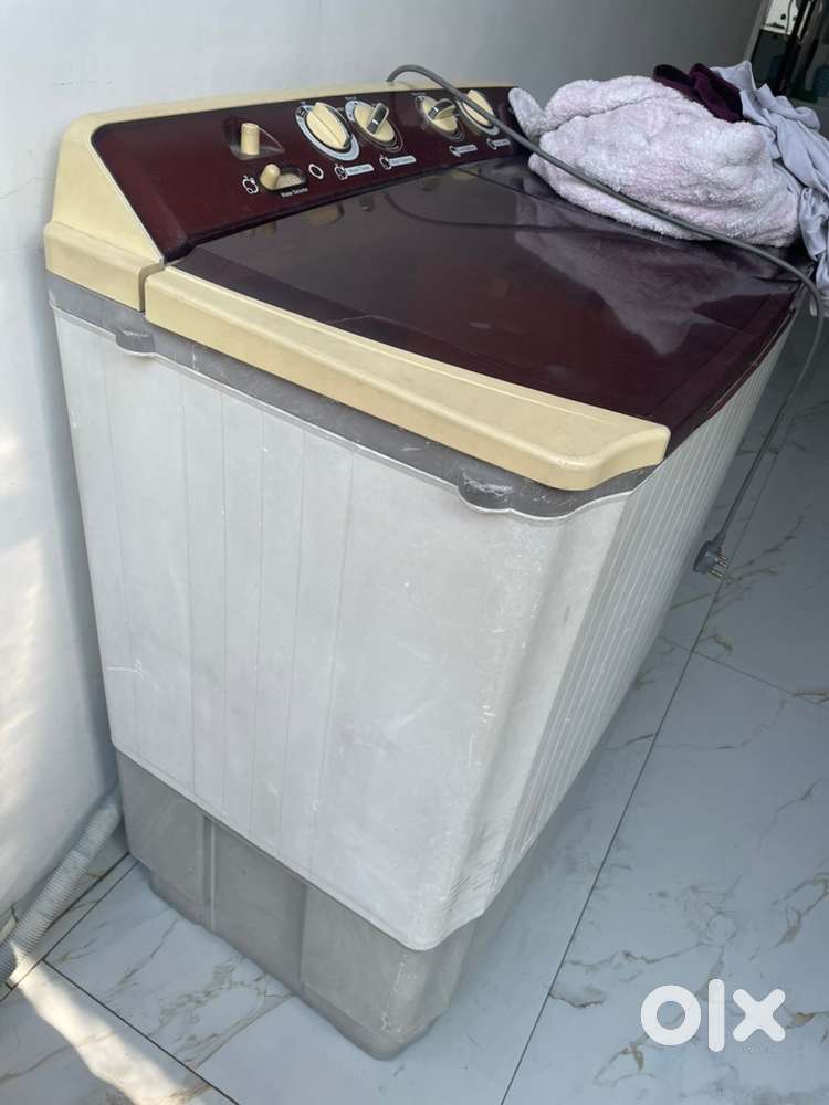 Semi washing machine