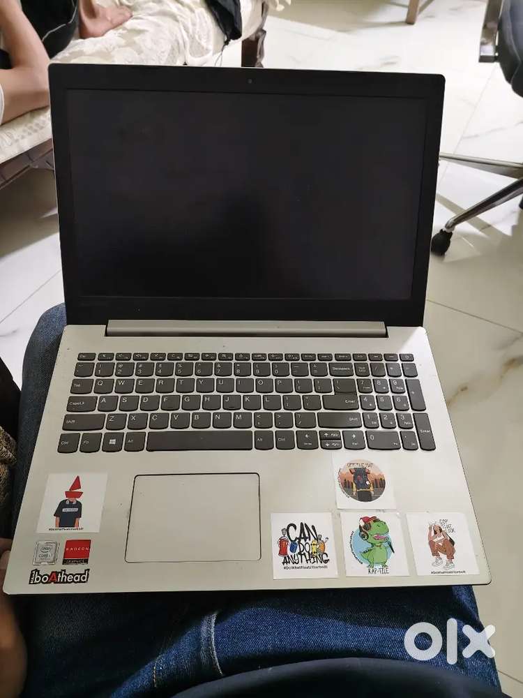 Lenovo ideapad 330 i3 7th gen 8gb ram 256gb ssd