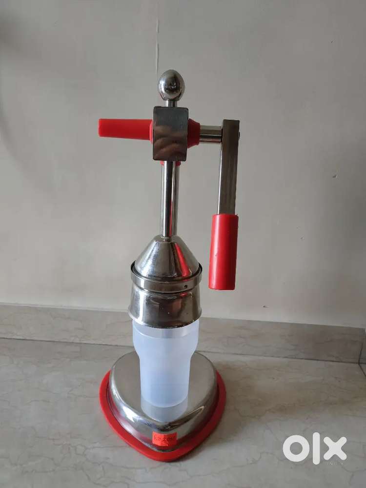 Hand press juicer steel