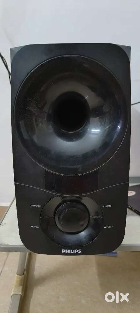Philips Thunder 2.1 Music System
