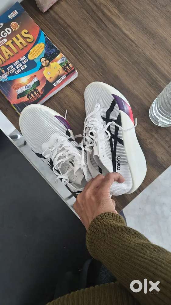 ASICS Metaspeed Sky Tokyo shoes