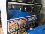 Urgent fast food shop closed selling fans exhaust counter,bed