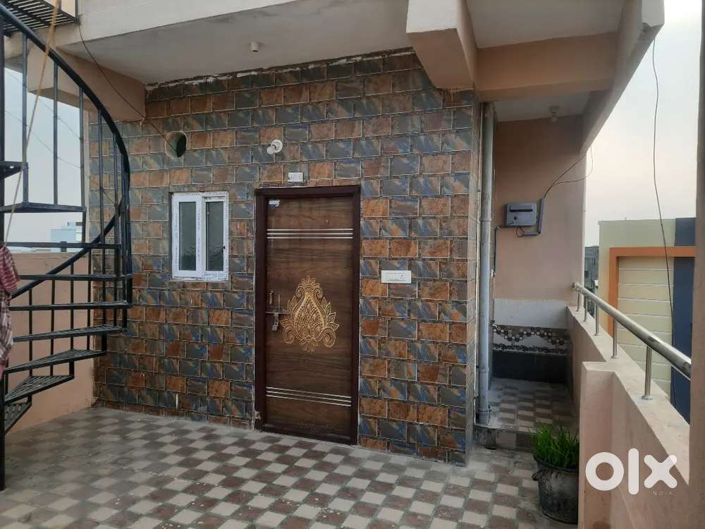 NEW G+1 PENT HOUSE NORTH FACE  TELIPHONE COLONY BODUPPAL