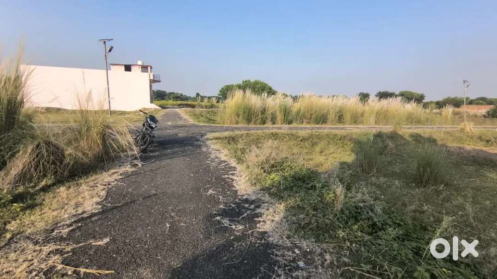 4 biswa plot for sale in Rajapur Allama School ke Aage