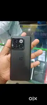 OnePlus 10t 8/128 One Minor Spot