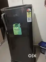 Croma Fridge -185litre