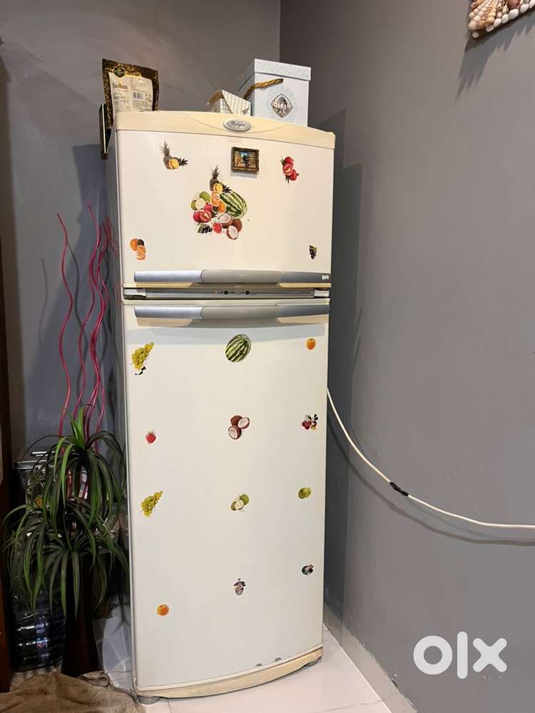 Whirlpool Double door refrigerator - Frost free , Excellent condition