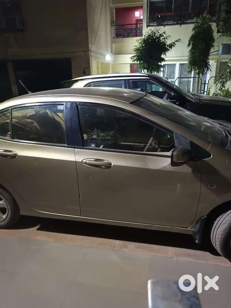 Honda Civic 2013 Petrol 123000 Km self Driven