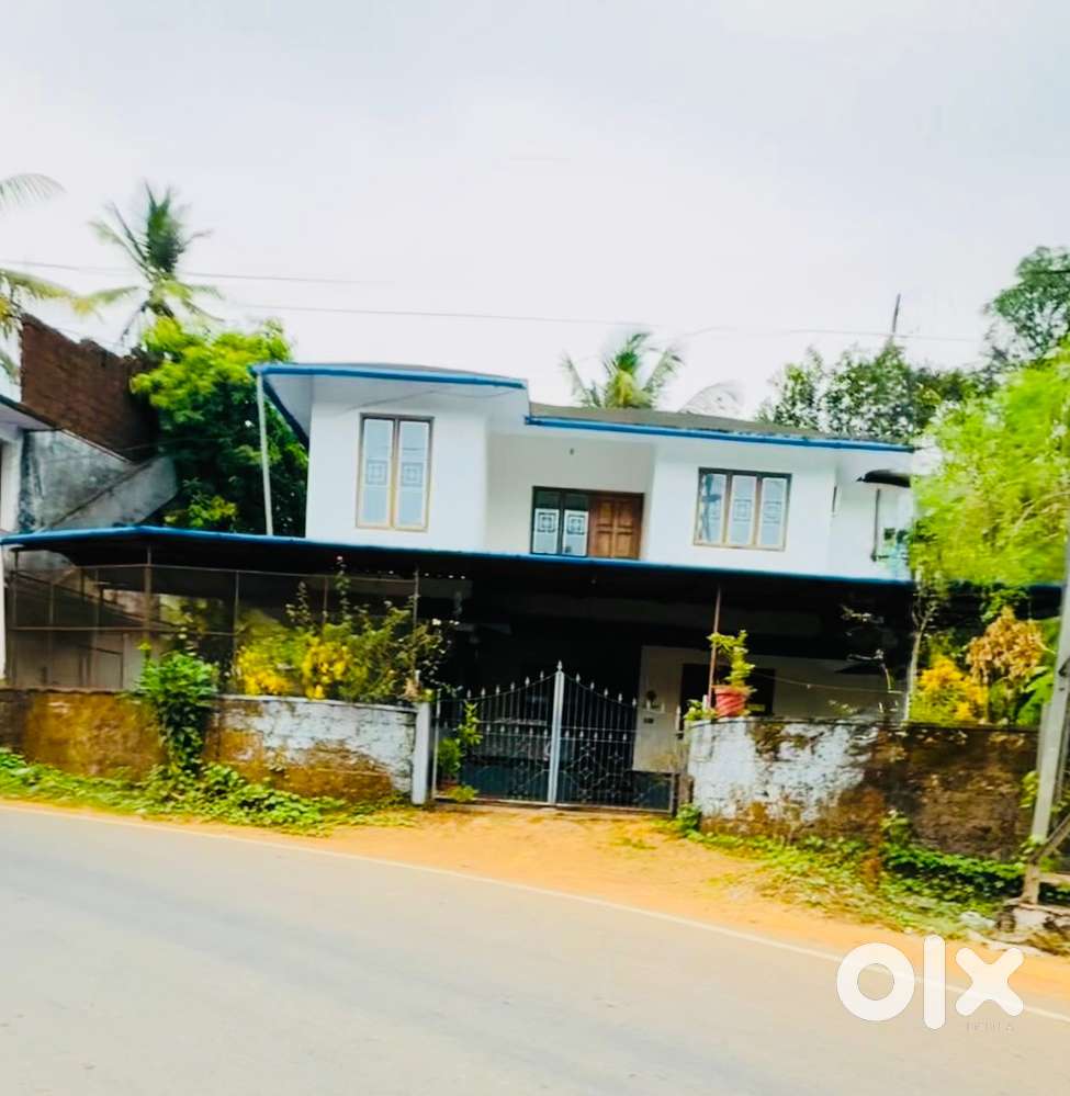Spacious 4BHK independent house for rent in Malur City.