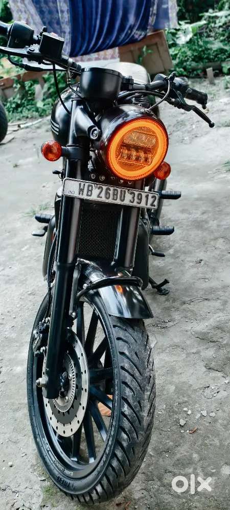 Jawa 42 classic