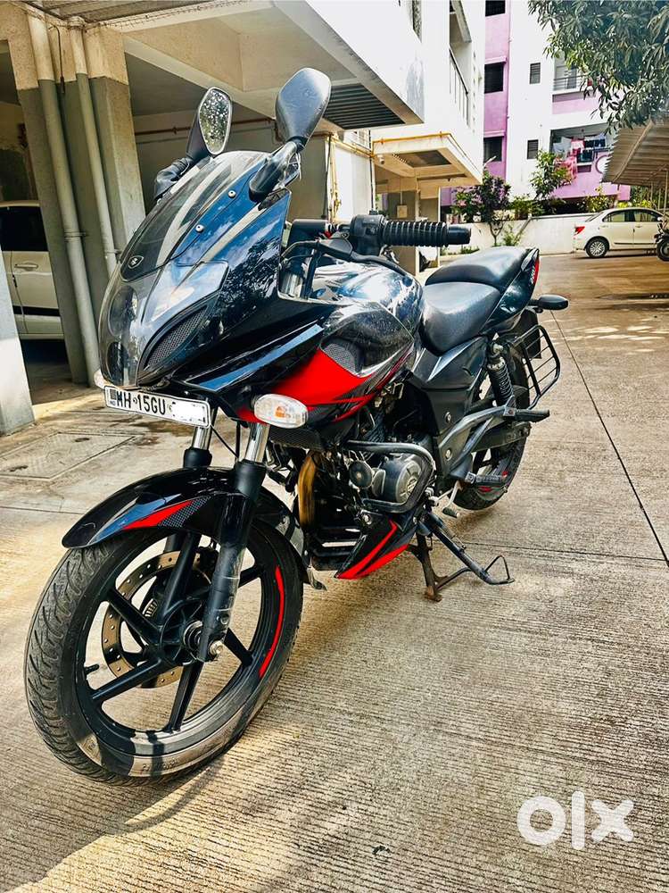 Bajaj Pulsar 220F Your Dream Bike