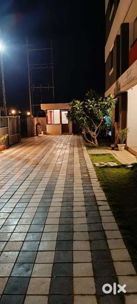 1 BHK Luxurious flat available on rent basis