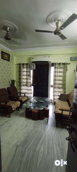 4 BHK FULLY FURNISHED FLAT IN APARTMENT