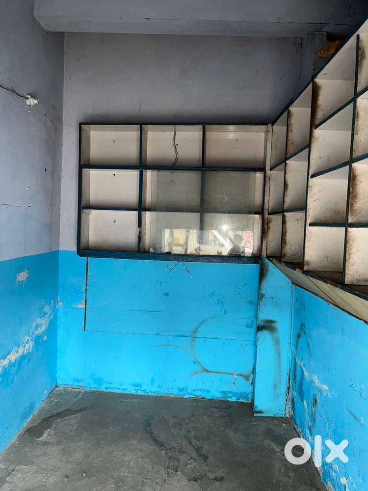 shop available for rent