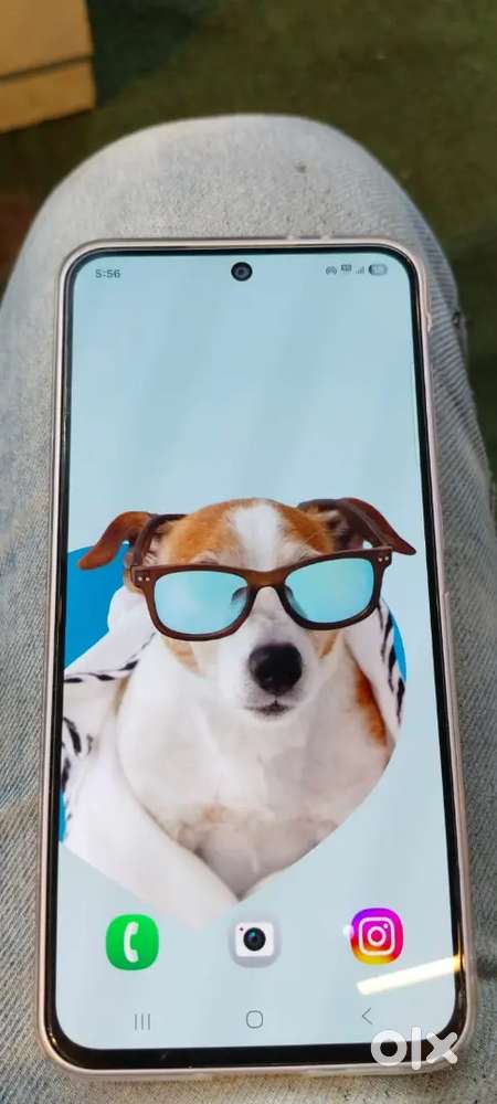 Galaxy A36 with bill n box charger good condition phone