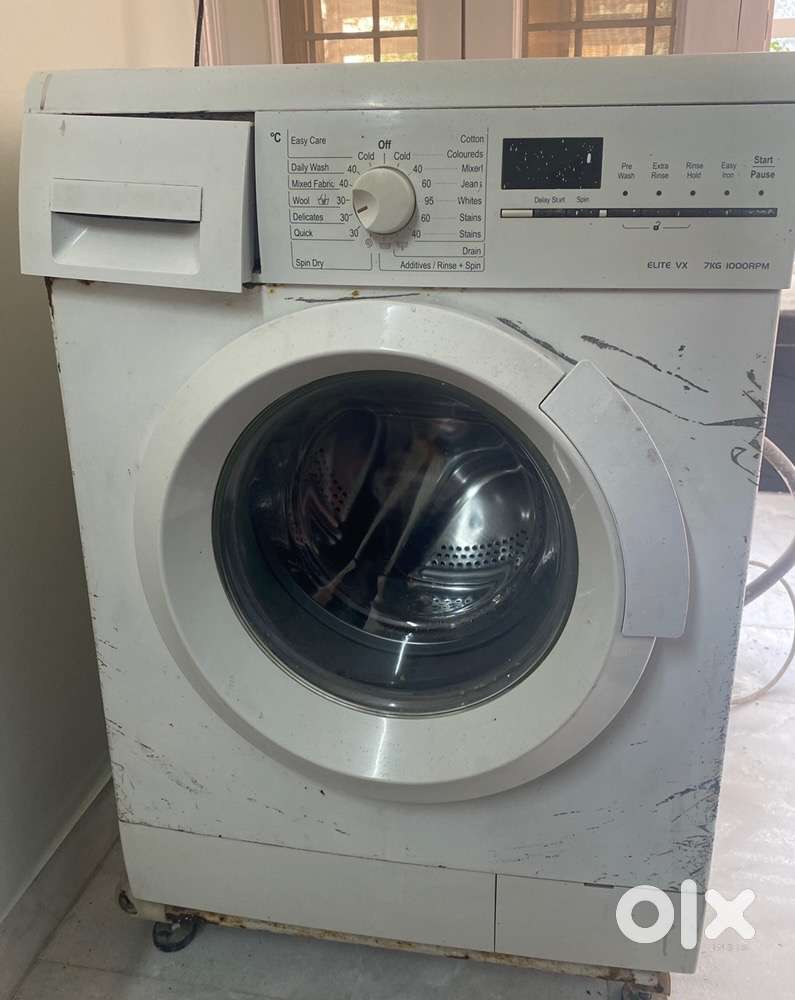 URGENT SALE: Washing Machine fully automatic on urgent sale