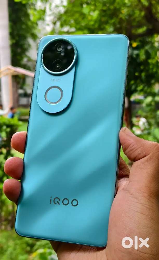 IQ00 Z10R 8/256  15 Day used / Fixed Price
