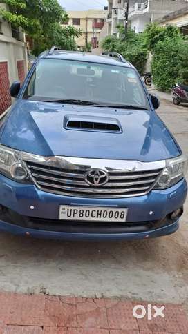 Toyota Fortuner 2013