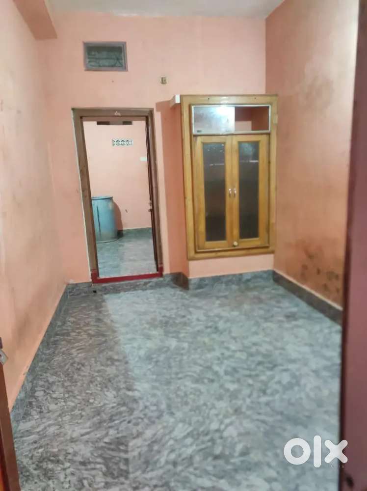 Room Rent for 4 bechlors. Laxmi Nagar bijipur, nera kali mandir.