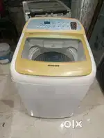 TOP LOAD WASHING MACHINE AVAILABLE FOR SALE.