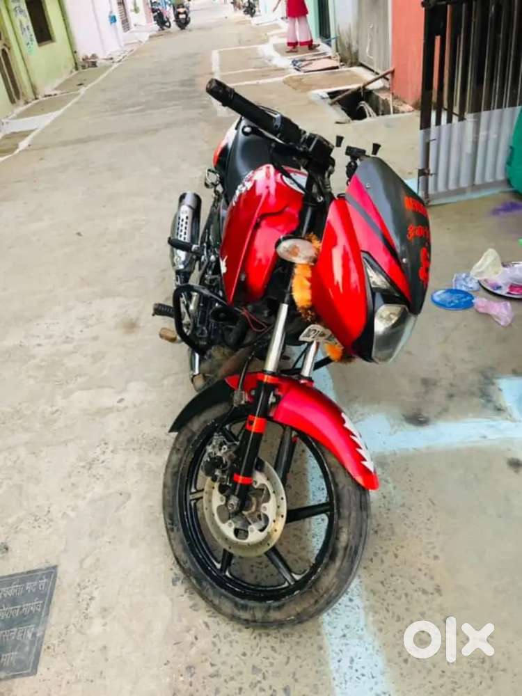 A good condition & self start bike &1 hand use bike