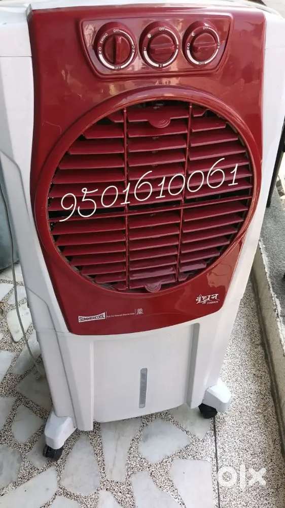 4 Months Old Cooler Hardly Use 5 Time's in Session Just Like New