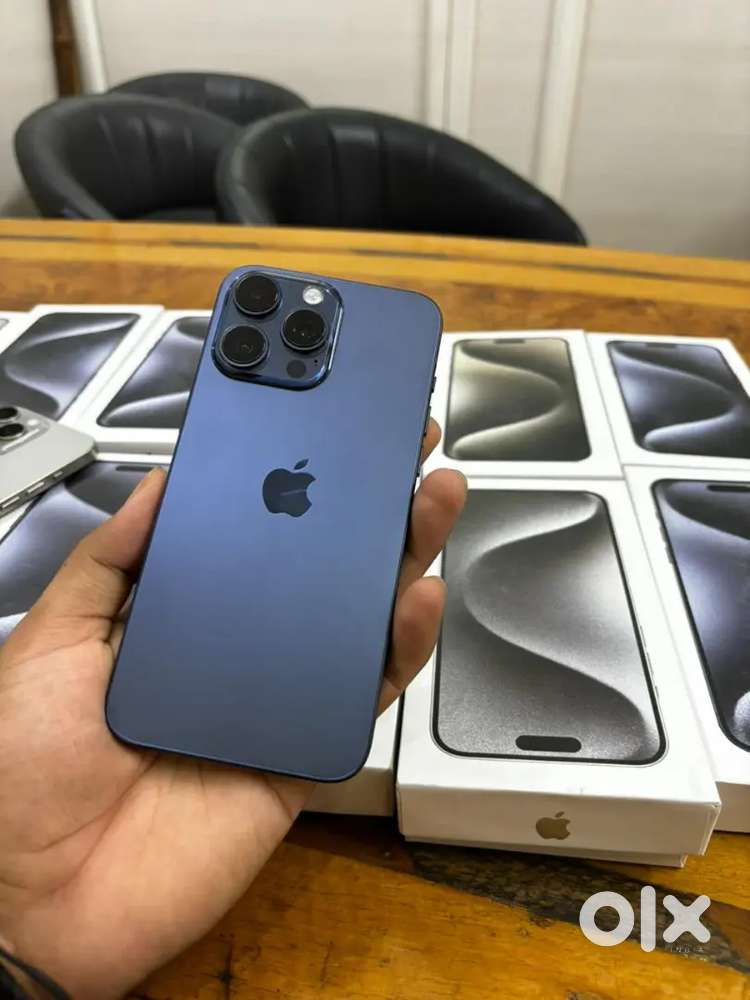 iPhone 15 pro great condition included warranty 6 month Refurbished