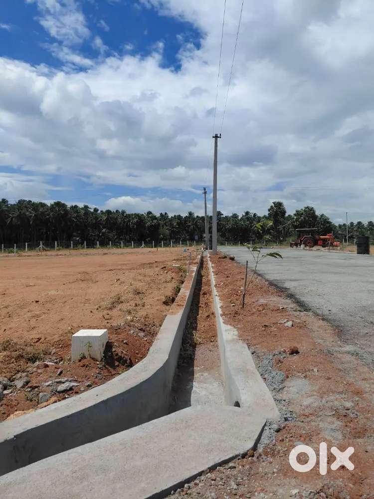 கிணத்துக்கடவு பேருந்து நிலையத்திலிருந்து 400மீட்டரில் வீட்டு மனைகள்