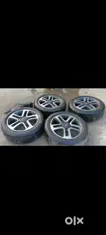 Tata hexa alloy wheel 19 inch with tyre , 40% tyre grip only