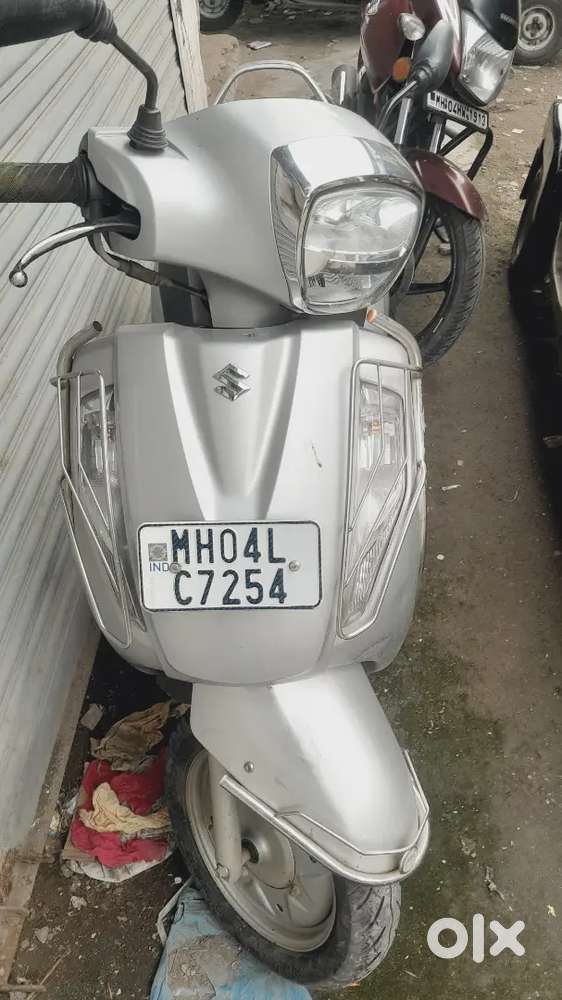 Emergency hai koi hai to bata do