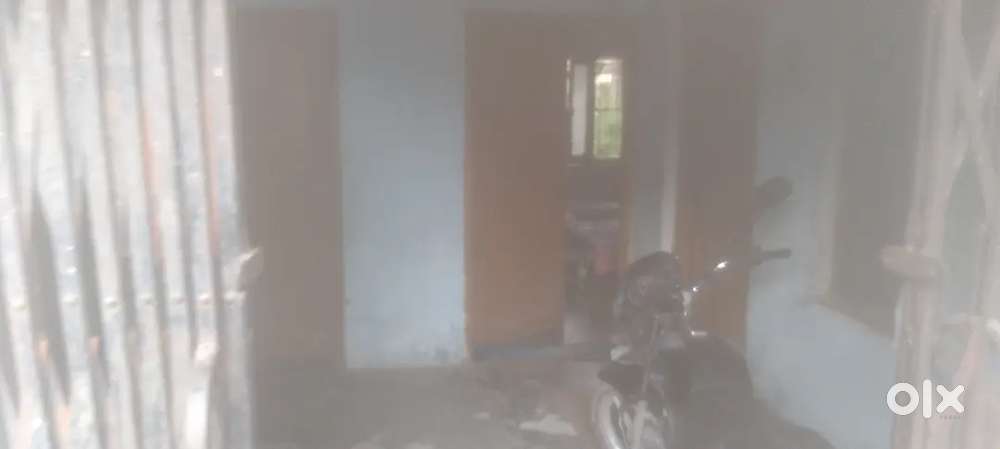 My house with 2nd floor parking available shop
