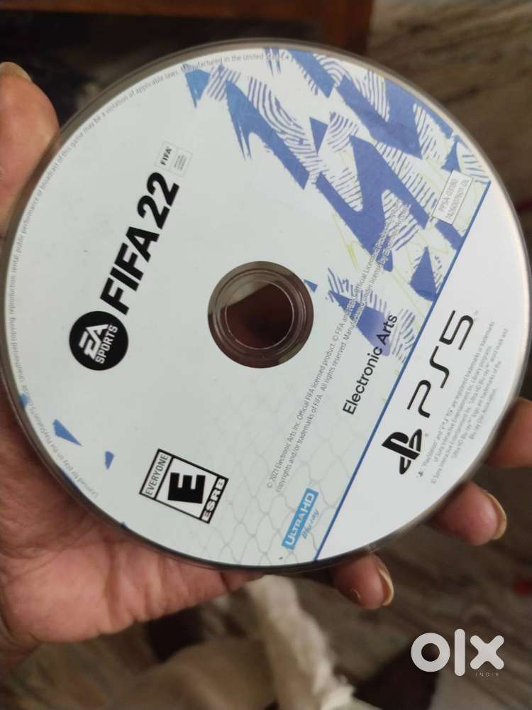 FC 22 PS5 GAME CD