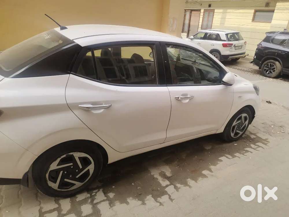 Need a driver for taxi