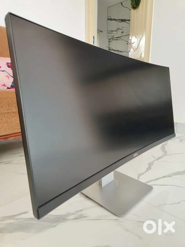 Dell 34 inch wide curve gaming Monitor for sale