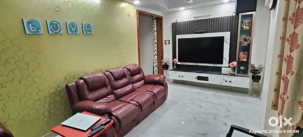 Rent : 3BHK semi-furnished Gated Community for Rent