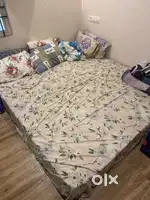 Used king size bed
