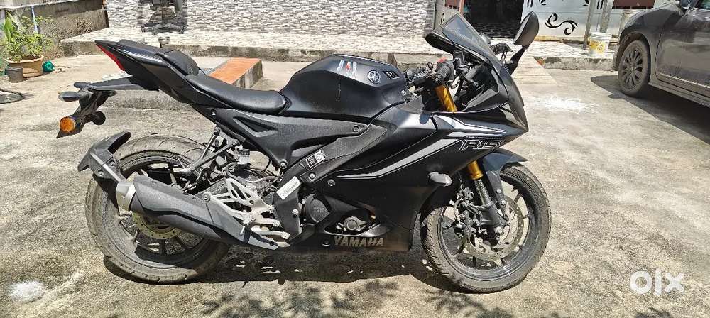 As new as R15MV4 for sale!