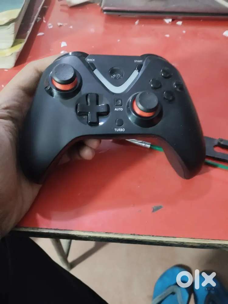 Cosmic Byte ARES Wireless gamepad