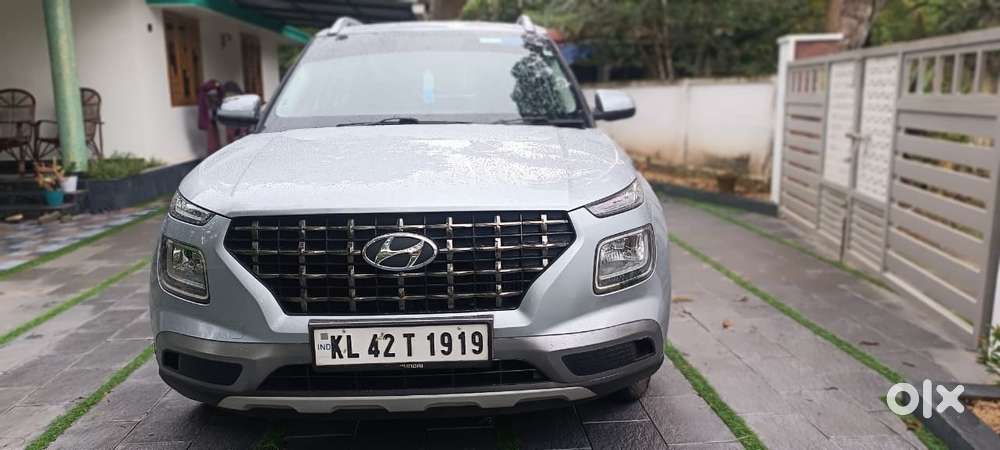 Hyundai Venue S Turbo DCT, 2021, Petrol