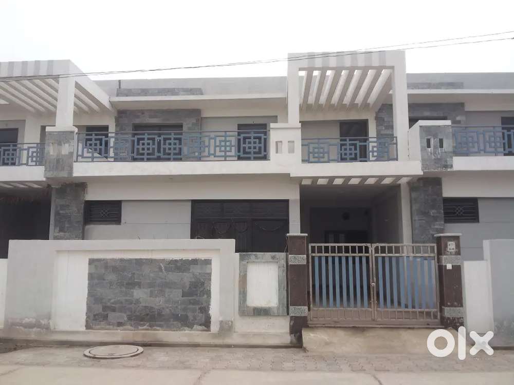 Furnished 4 BHK Duplex House in Gated Colony, Astha City,near Sikandra