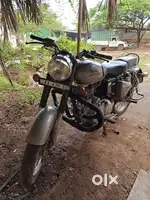 Royal Enfield gunmetal grey good condition bike
